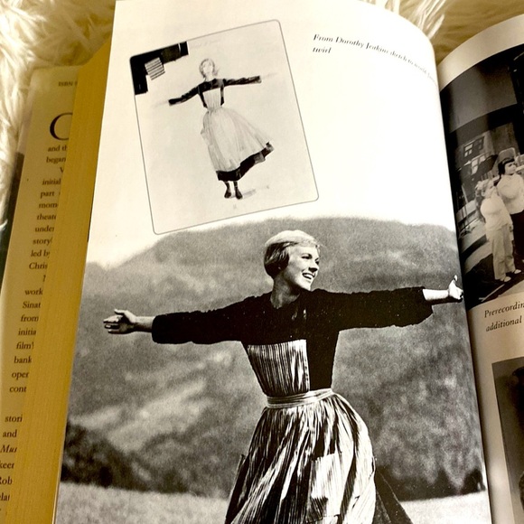 THE SOUND OF MUSIC STORY by TOM SANTOPIETRO Hardback EUC BOOK - Picture 7 of 12